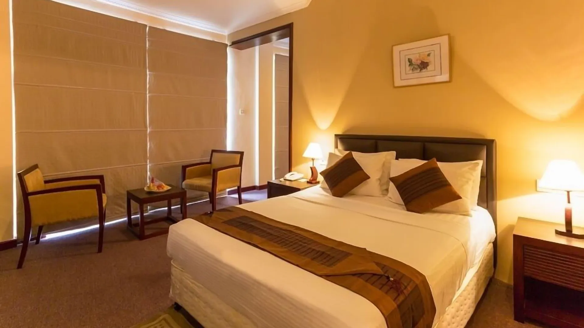 Devon Hotel Kandy