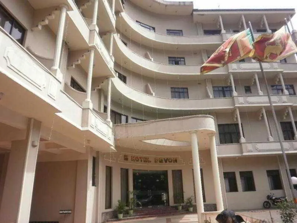 ***  Devon Hotel Kandy Sri Lanka
