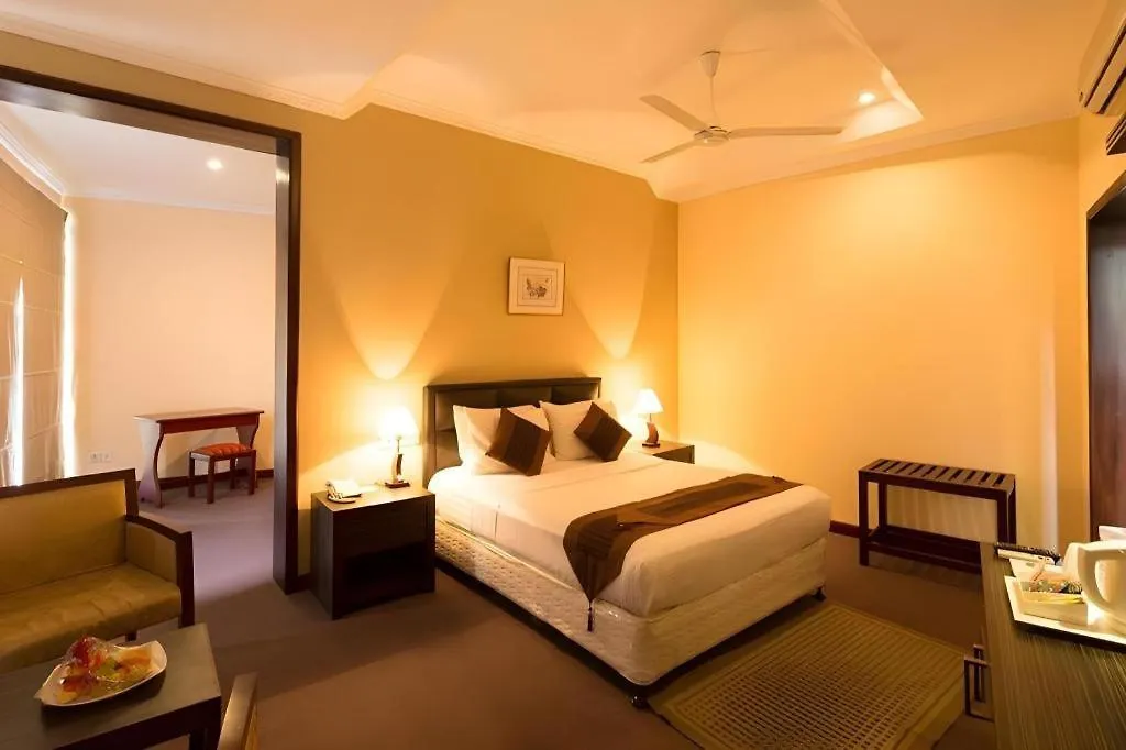 Devon Hotel Kandy