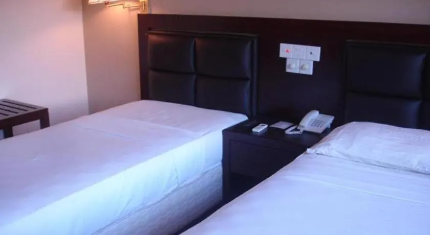 Devon Hotel Kandy