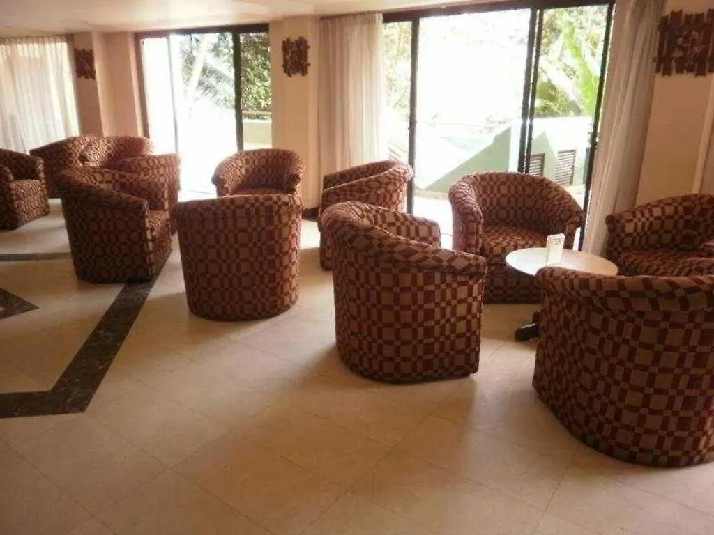 Devon Hotel Kandy