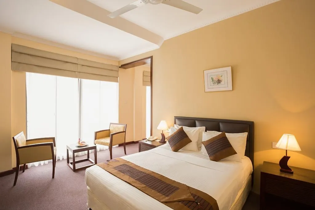 Devon Hotel Kandy
