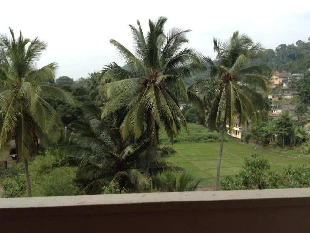 Devon Hotel Kandy